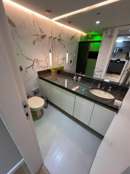 Lindo Apartamento Para Familia Ondina Apart Hotel Salvador Exteriör bild